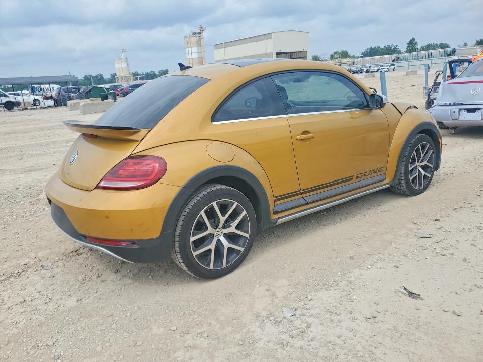 2017 Volkswagen Beetle მანქანა იყიდება აუქციონზე, vin: 3VWS17AT1HM615816, აუქციონის ნომერი: 63027646