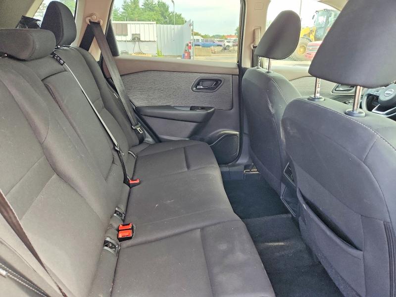 61430156 :رقم المزاد ، 5N1BT3AB6PC944102 vin ، 2023 Nissan Rogue مزاد بيع