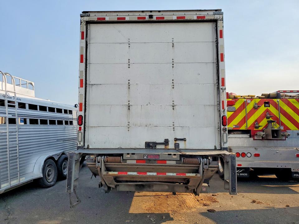 62708066 :رقم المزاد ، 3ALACWFC7JDJX3933 vin ، 2018 Frht - Freightliner M2 مزاد بيع