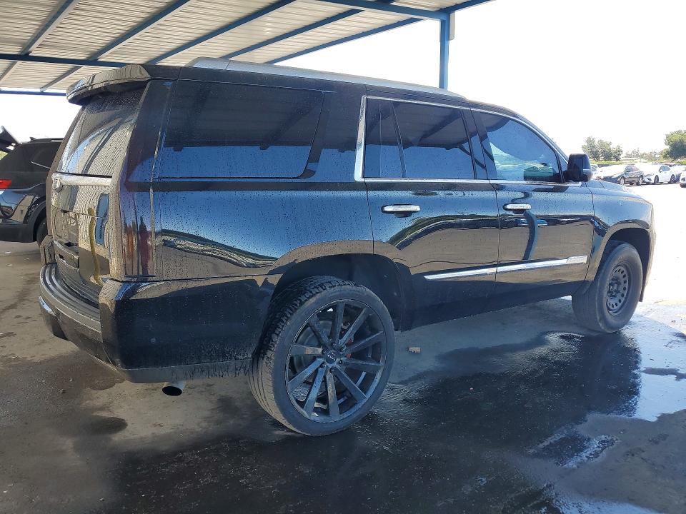 2018 Cadillac Escalade მანქანა იყიდება აუქციონზე, vin: 1GYS3BKJ8JR110660, აუქციონის ნომერი: 59229556