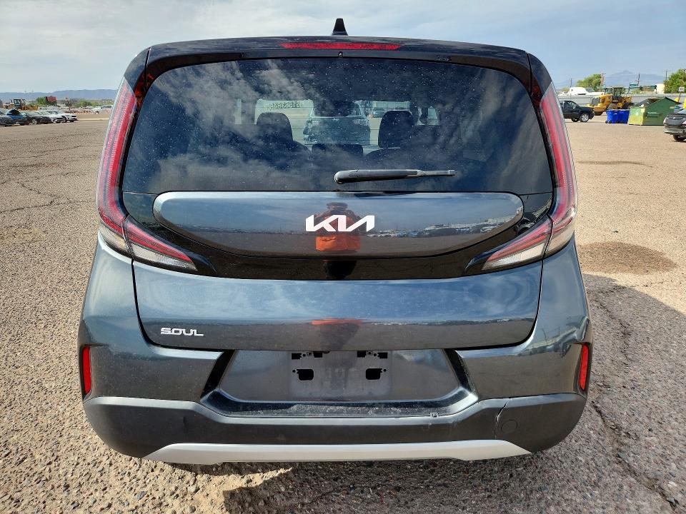2023 Kia Soul მანქანა იყიდება აუქციონზე, vin: KNDJ23AU8P7884904, აუქციონის ნომერი: 61563646