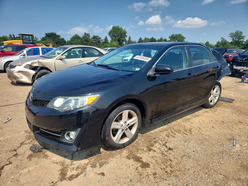 2014 Toyota Camry მანქანა იყიდება აუქციონზე, vin: 4T1BF1FK3EU813804, აუქციონის ნომერი: 63056036