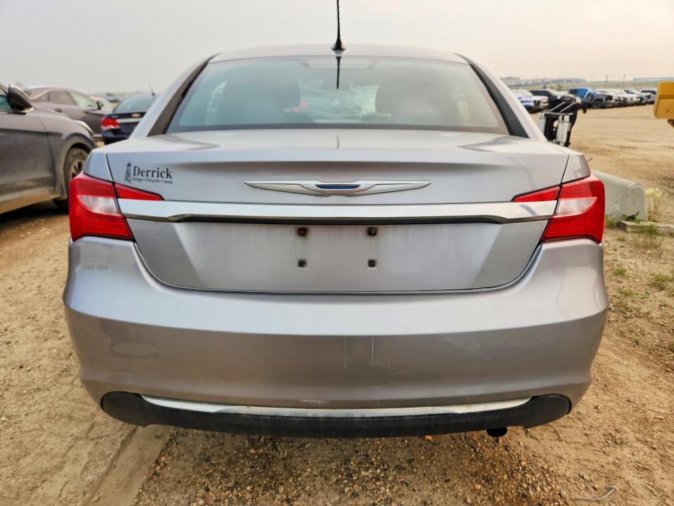Продажа на аукционе авто 2013 Chrysler 200, vin: 1C3CCBBB2DN509566, номер лота: 61790526