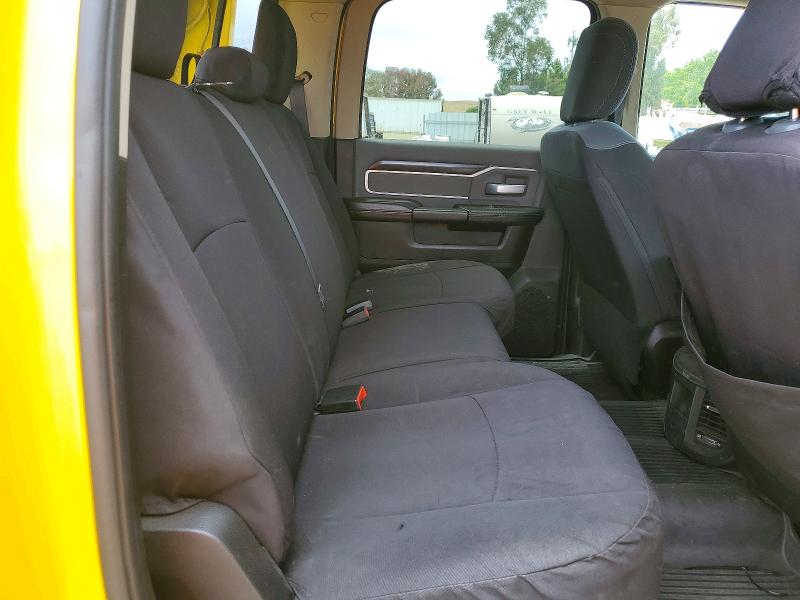 60107216 :رقم المزاد ، 3C7WRNFL5KG606068 vin ، 2019 Ram 5500 مزاد بيع