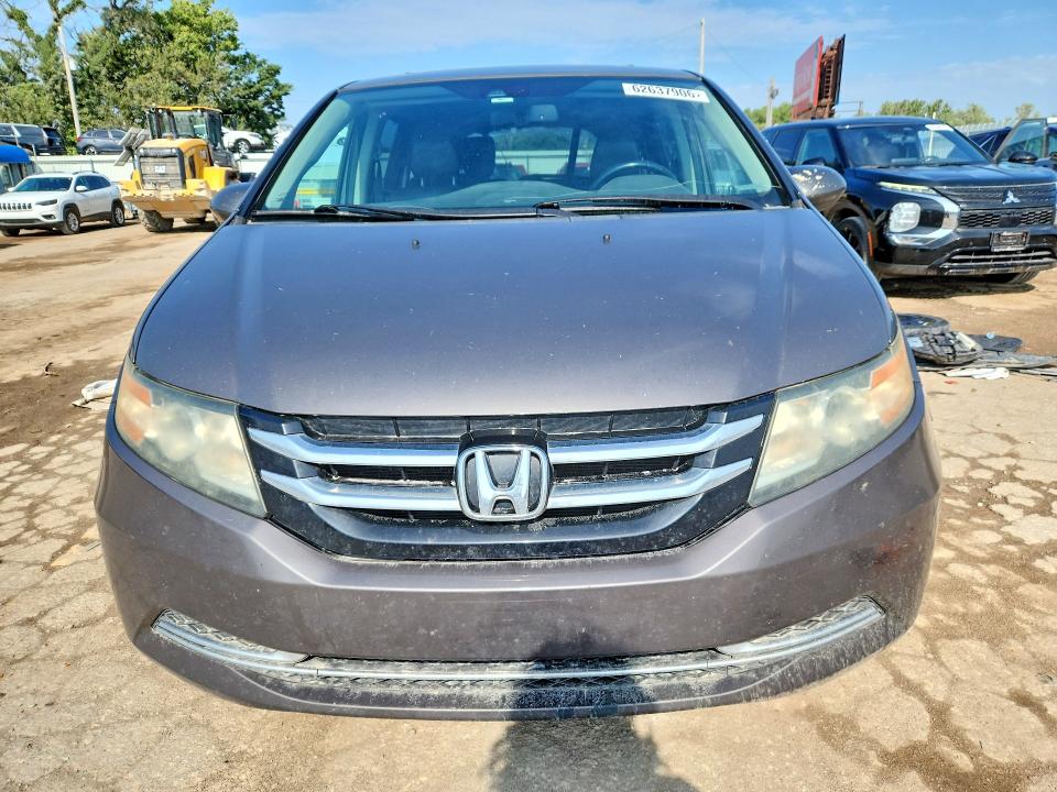 62637906 :رقم المزاد ، 5FNRL5H61EB105286 vin ، 2014 Honda Odyssey مزاد بيع