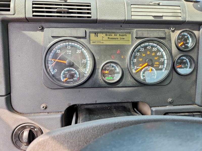 2018 Freightliner Cascadia 125 მანქანა იყიდება აუქციონზე, vin: 3AKJGEDV3JSJW1569, აუქციონის ნომერი: 60195956