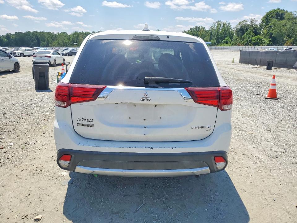 63050906 :رقم المزاد ، JA4AD3A39JZ041673 vin ، 2018 Mitsubishi Outlander مزاد بيع