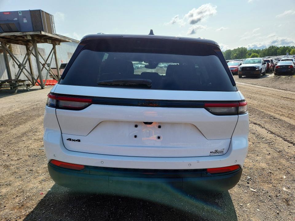 Продажа на аукционе авто 2023 Jeep Grand Cherokee, vin: 1C4RJHAG5PC559499, номер лота: 61946316