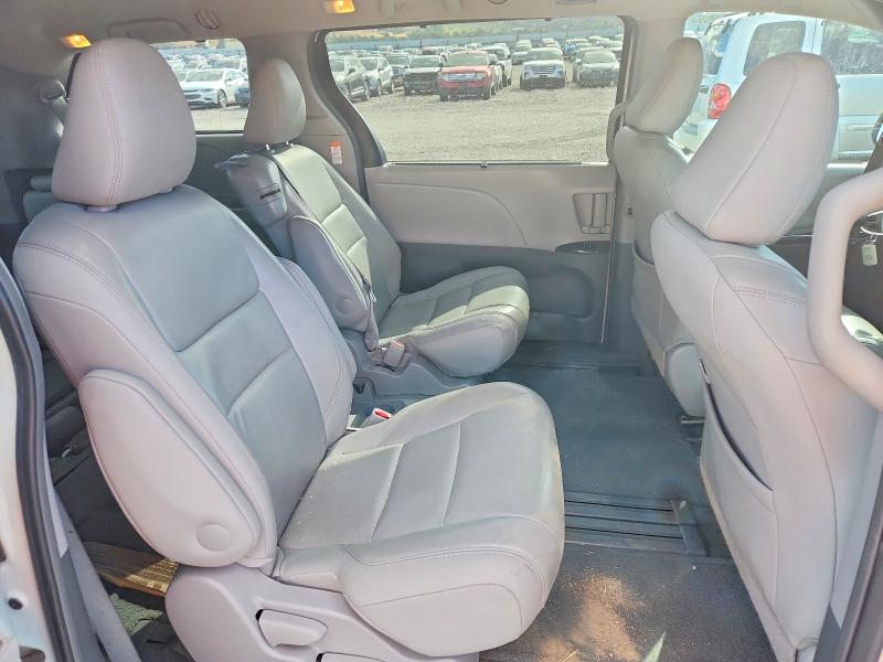 Aukcja sprzedaży 2015 Toyota Sienna, vin: 5TDYK3DC4FS566784, numer aukcji: 59915256