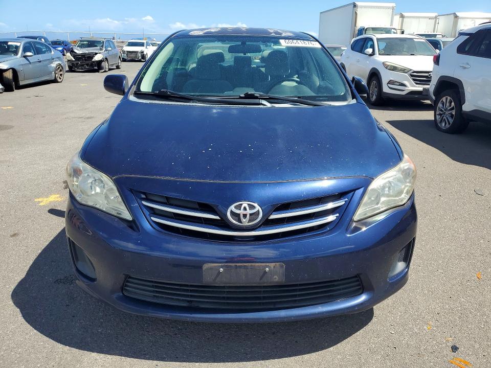 60641876 :رقم المزاد ، 2T1BU4EE5DC973654 vin ، 2013 Toyota Corolla مزاد بيع