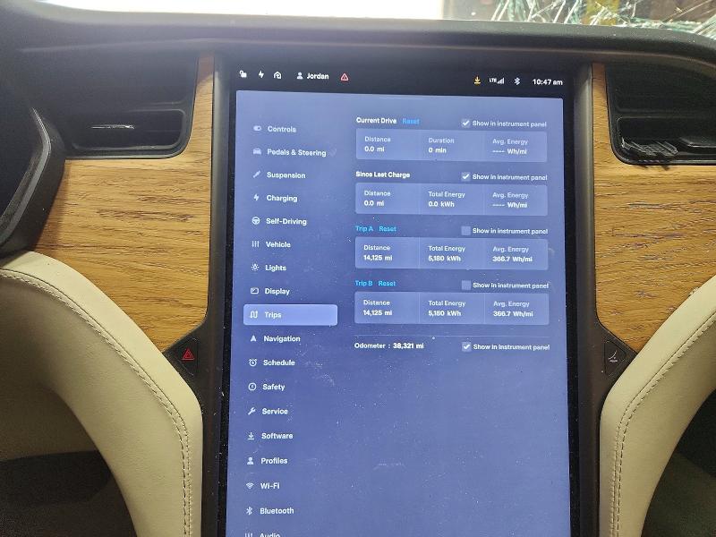 Продажа на аукционе авто 2019 Tesla Model S, vin: 5YJSA1E28KF340099, номер лота: 61049096