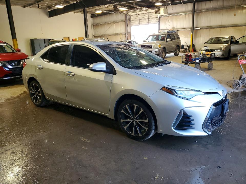 Продаж на аукціоні авто 2017 Toyota Corolla, vin: 2T1BURHE0HC795585, номер лоту: 61983846