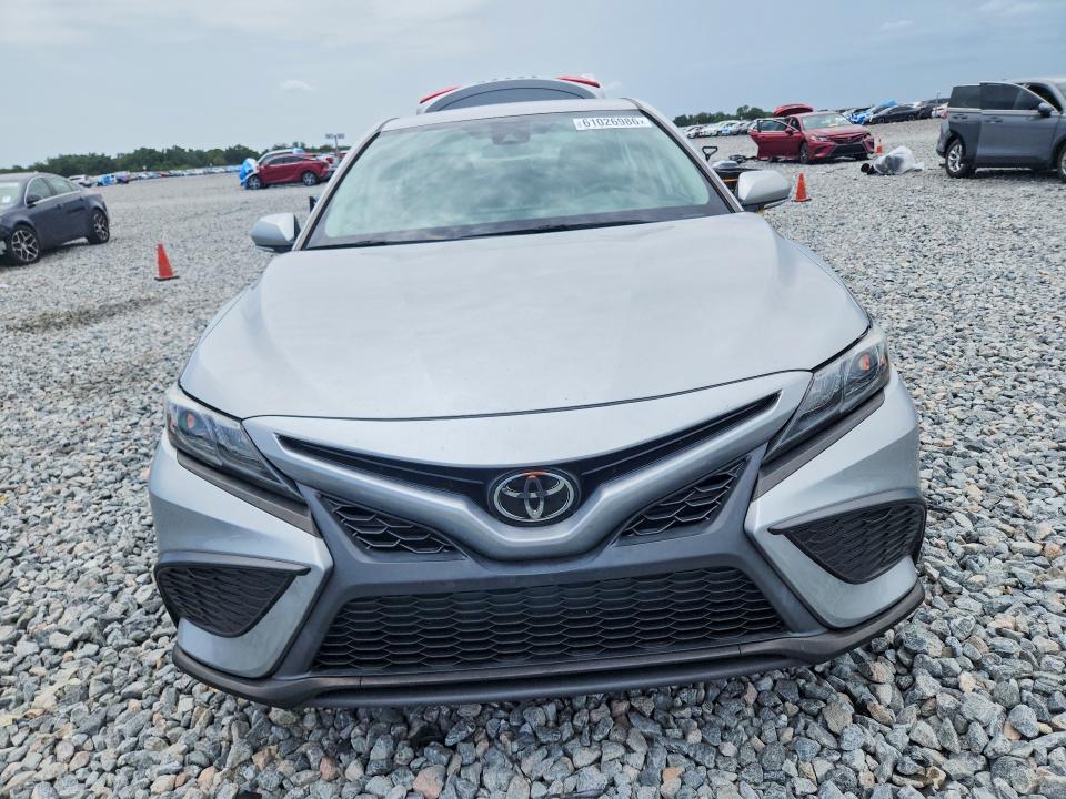 Продаж на аукціоні авто 2023 Toyota Camry, vin: 4T1G11AK2PU099159, номер лоту: 61026986