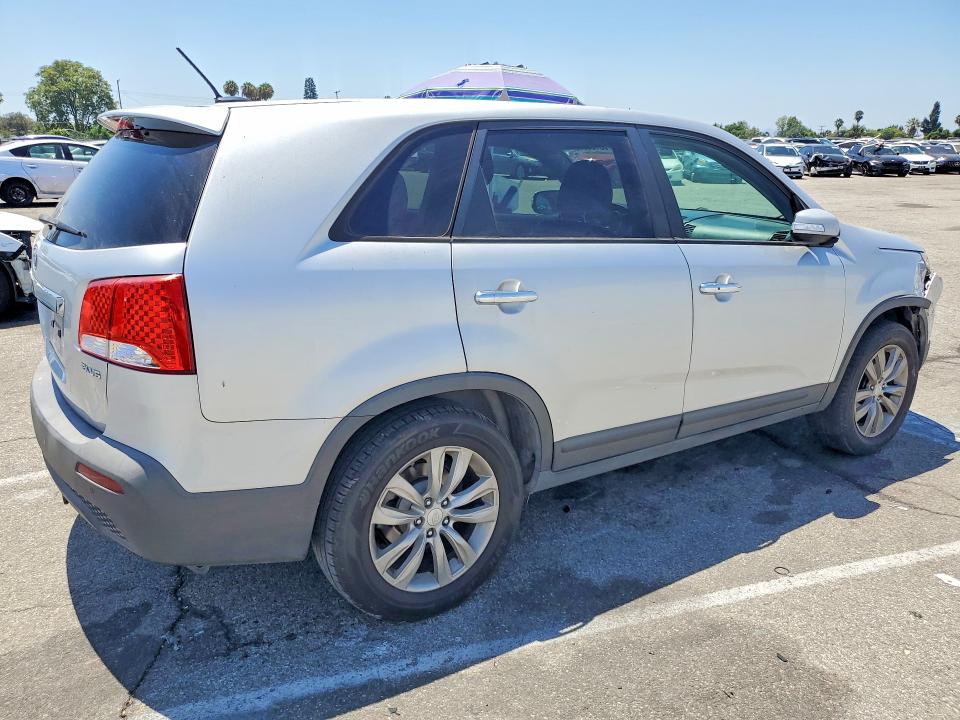 Продажа на аукционе авто 2011 Kia Sorento, vin: 5XYKU4A28BG023768, номер лота: 63186856