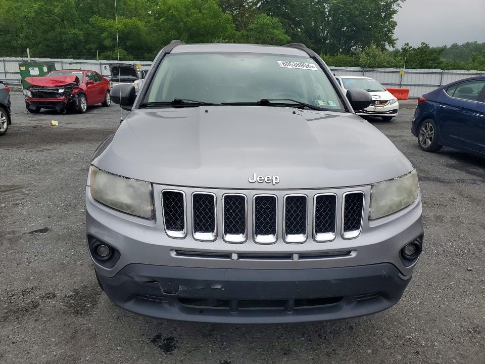 2016 Jeep Compass მანქანა იყიდება აუქციონზე, vin: 1C4NJDBB3GD674803, აუქციონის ნომერი: 60636906