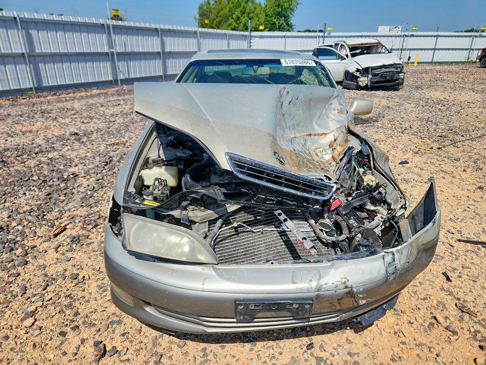 2001 Lexus Es მანქანა იყიდება აუქციონზე, vin: JT8BF28G210319971, აუქციონის ნომერი: 61875286