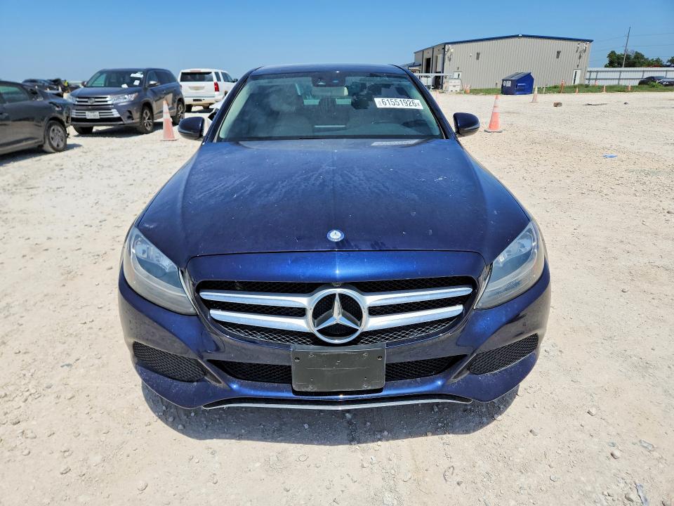 61551926 :رقم المزاد ، 55SWF4KB3GU137927 vin ، 2016 Mercedes-benz C مزاد بيع