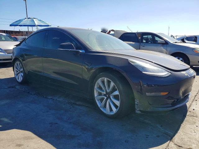 59309966 :رقم المزاد ، 5YJ3E1EB1KF186747 vin ، 2019 Tesla Model 3 مزاد بيع