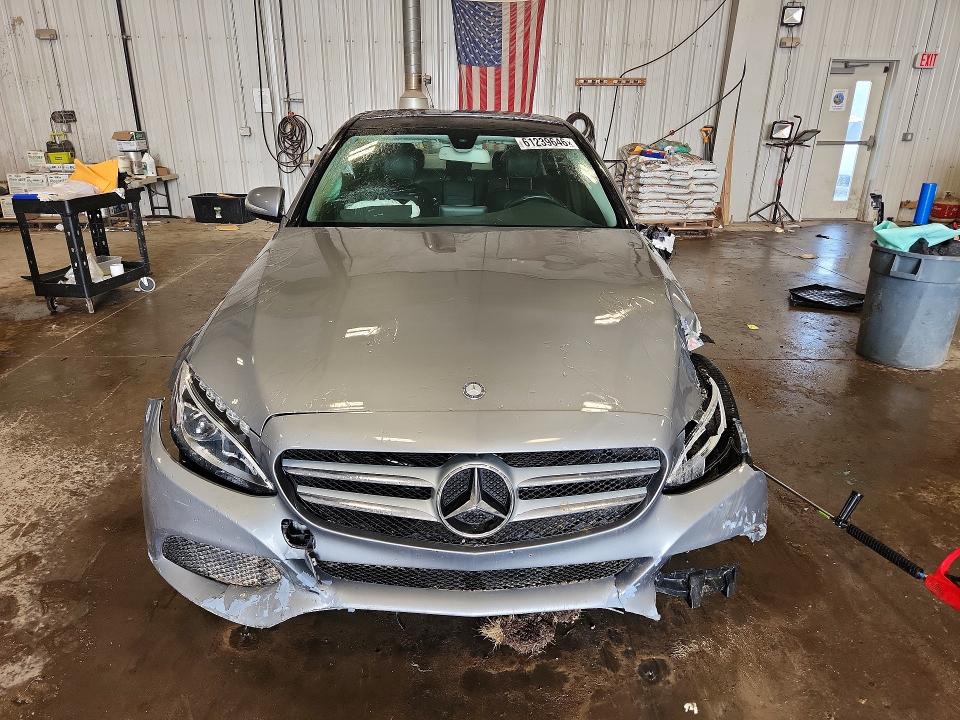 Продаж на аукціоні авто 2015 Mercedes-benz C, vin: 55SWF4JBXFU084935, номер лоту: 61239646