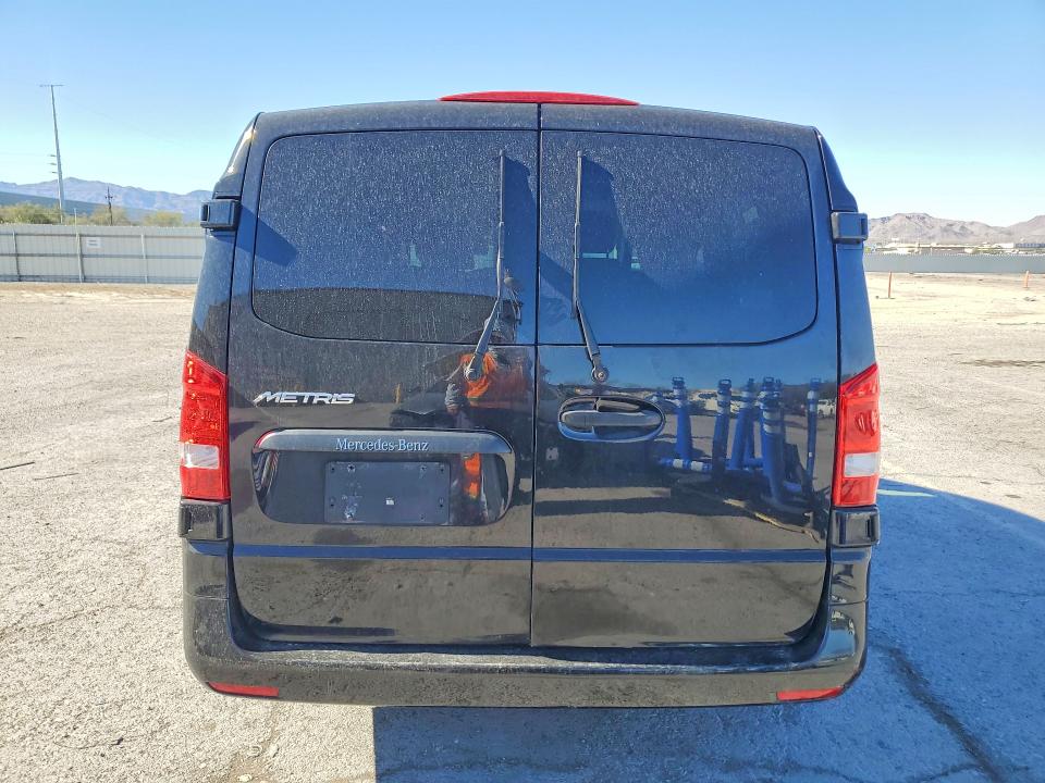 60045166 :رقم المزاد ، WD4PG2EE1J3466052 vin ، 2018 Mercedes-benz Metris مزاد بيع