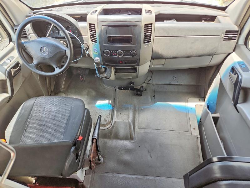 2011 Mercedes-benz Sprinter მანქანა იყიდება აუქციონზე, vin: WD3PE8CB0B5595024, აუქციონის ნომერი: 60862666