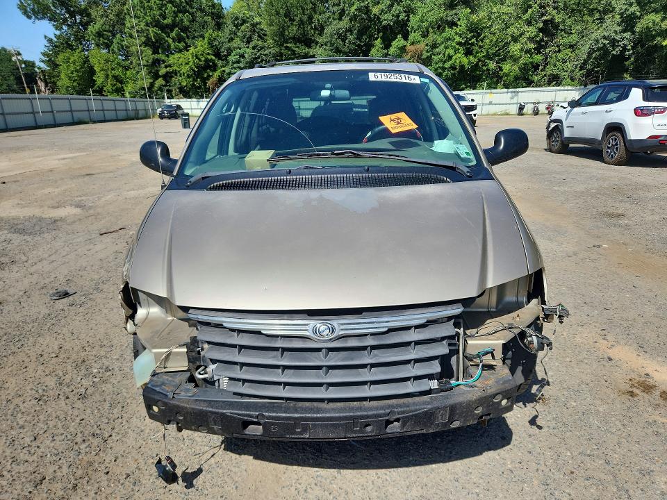 2005 Chrysler Town & Country მანქანა იყიდება აუქციონზე, vin: 2C4GP54L35R191065, აუქციონის ნომერი: 61925316
