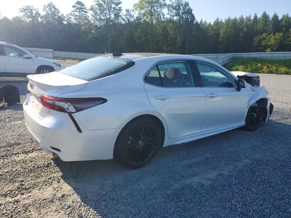 Aukcja sprzedaży 2021 Toyota Camry, vin: 4T1K61AK7MU610744, numer aukcji: 60301796