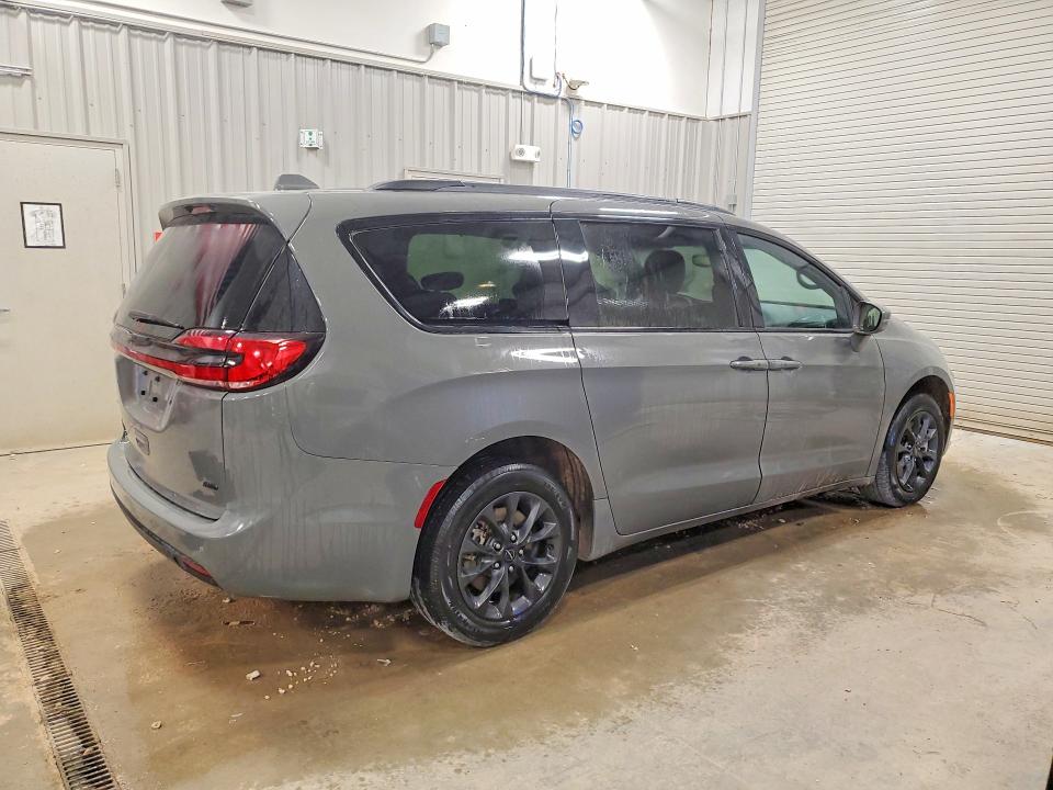 60460836 :رقم المزاد ، 2C4RC3FG2MR529952 vin ، 2021 Chrysler Pacifica مزاد بيع