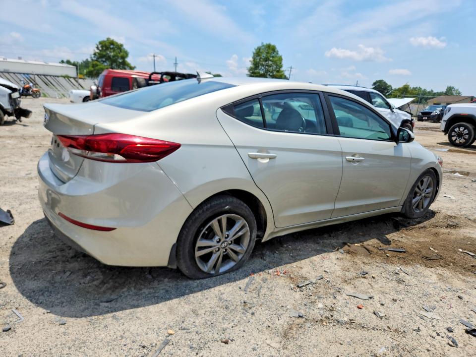 60030396 :رقم المزاد ، 5NPD84LF0HH202885 vin ، 2017 Hyundai Elantra مزاد بيع
