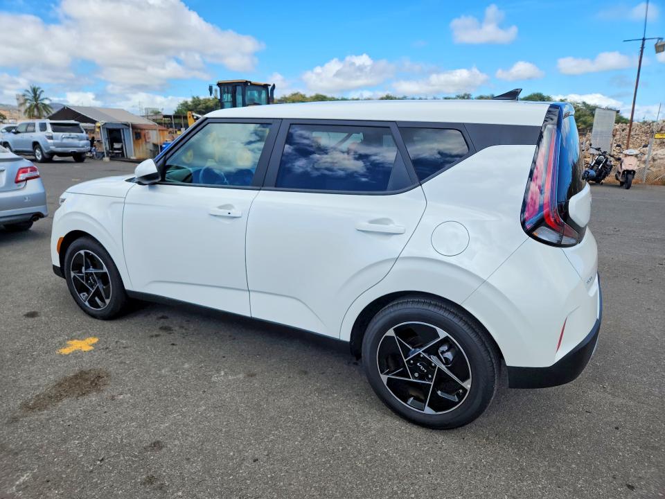 Продажа на аукционе авто 2025 Kia Soul, vin: KNDJ33AU8S7942984, номер лота: 62917926