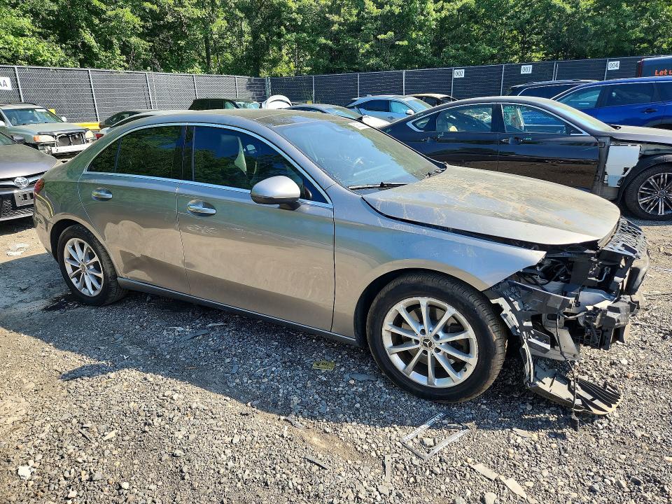 2019 Mercedes-benz A მანქანა იყიდება აუქციონზე, vin: WDD3G4FB5KW024146, აუქციონის ნომერი: 59320386
