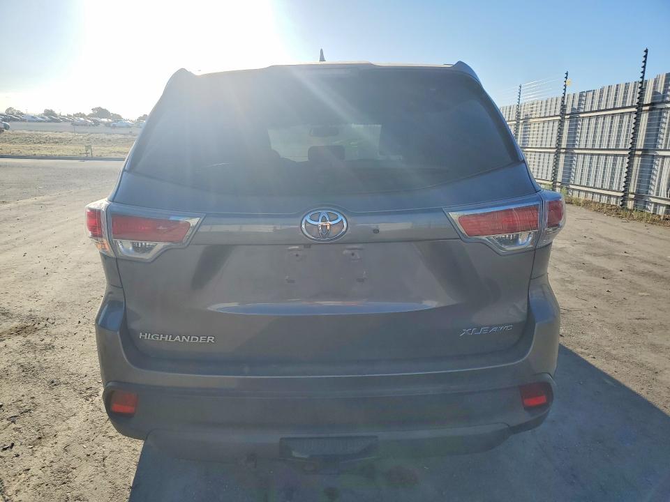 Продажа на аукционе авто 2016 Toyota Highlander, vin: 5TDJKRFH1GS501017, номер лота: 60983676