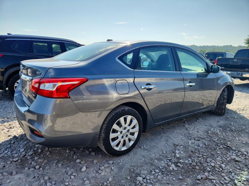 2017 Nissan Sentra მანქანა იყიდება აუქციონზე, vin: 3N1AB7APXHY358360, აუქციონის ნომერი: 85771845
