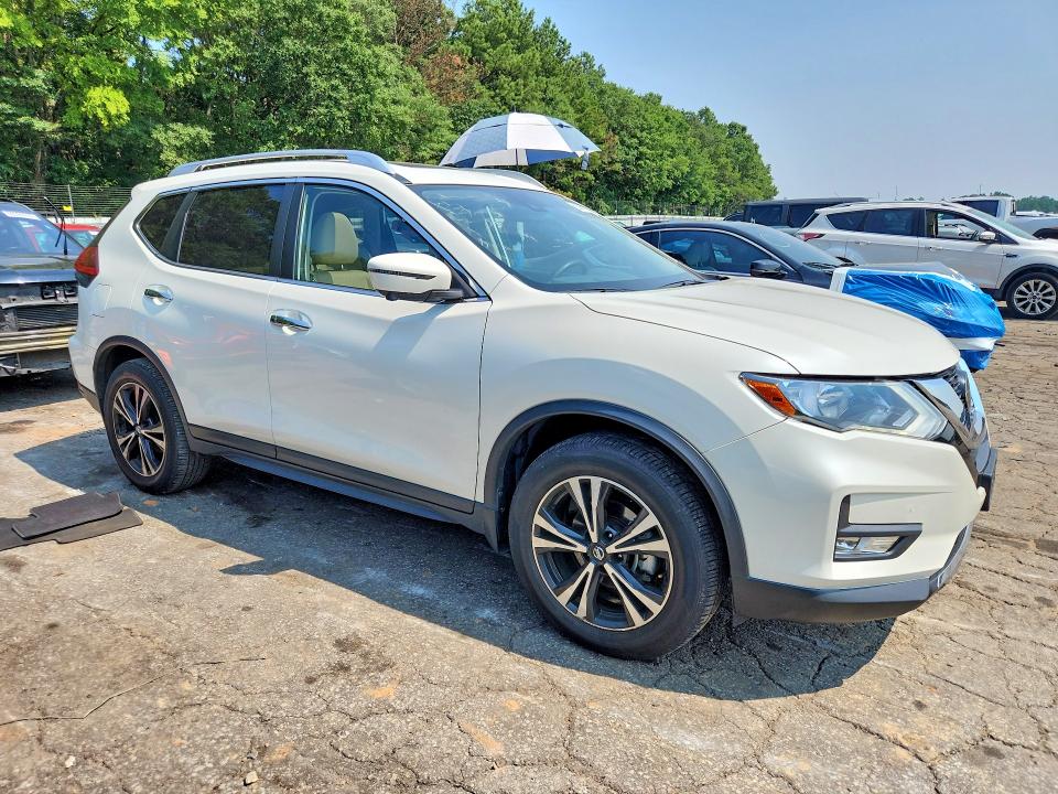 Продаж на аукціоні авто 2020 Nissan Rogue, vin: JN8AT2MT2LW008571, номер лоту: 62679556