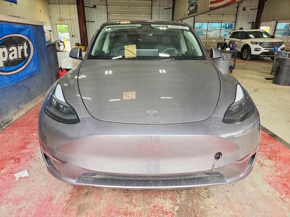 Продажа на аукционе авто 2025 Tesla Model Y, vin: 7SAYGAEE8SF229297, номер лота: 78320145