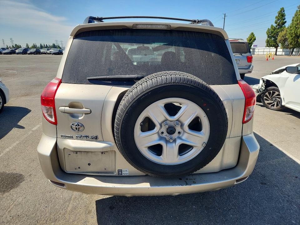 62799826 :رقم المزاد ، JTMZD33V785116704 vin ، 2008 Toyota Rav4 مزاد بيع