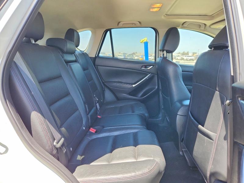 62540826 :رقم المزاد ، JM3KE2DY6G0689467 vin ، 2016 Mazda Cx-5 مزاد بيع