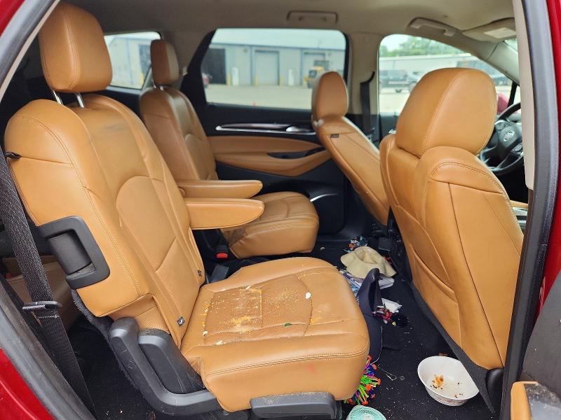 61816416 :رقم المزاد ، 5GAERBKW3JJ153915 vin ، 2018 Buick Enclave مزاد بيع