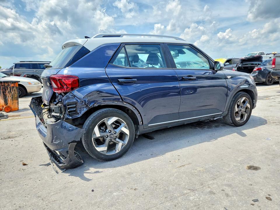 60651026 :رقم المزاد ، KMHRC8A37NU199503 vin ، 2022 Hyundai Venue مزاد بيع