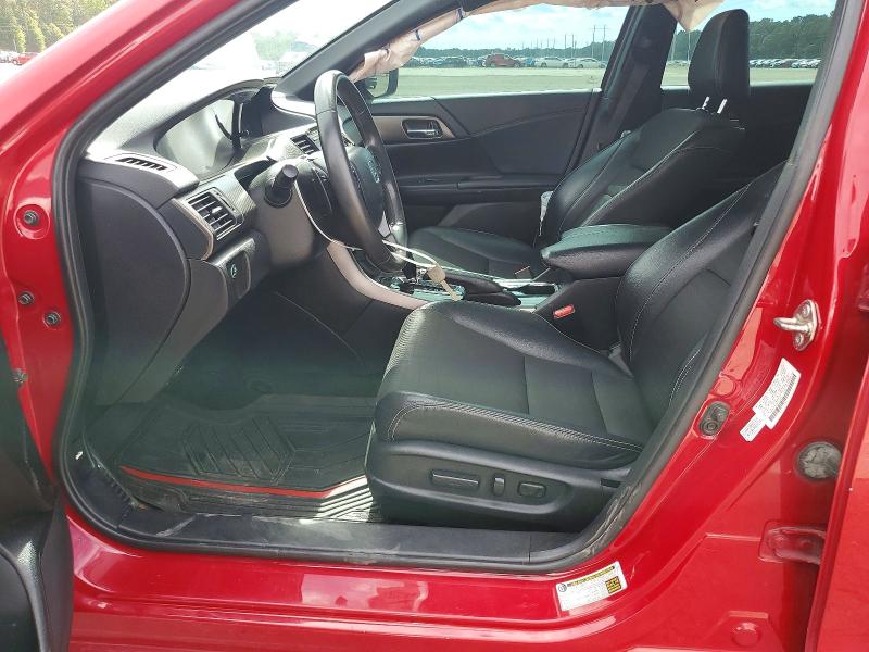 62211236 :رقم المزاد ، 1HGCR2F53HA191552 vin ، 2017 Honda Accord مزاد بيع