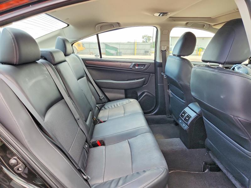 61369916 :رقم المزاد ، 4S3BNAN65H3044017 vin ، 2017 Subaru Legacy مزاد بيع