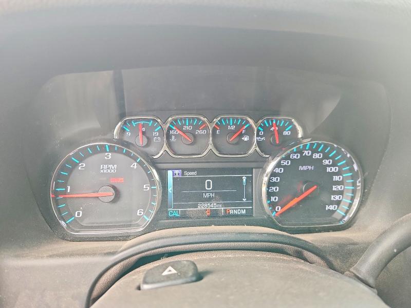 Продаж на аукціоні авто 2015 Chevrolet Suburban, vin: 1GNSKKKC6FR620627, номер лоту: 59905246