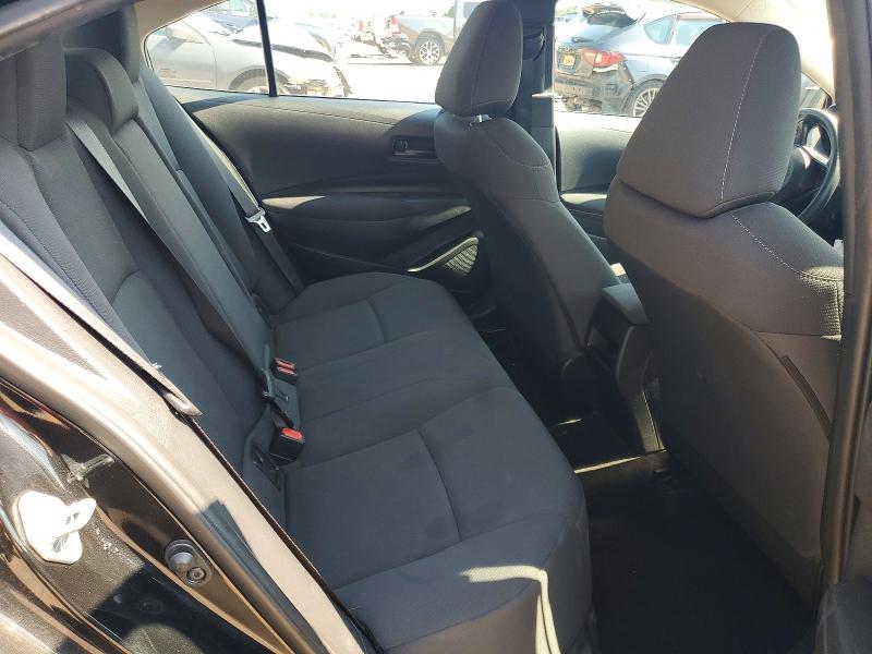 59667806 :رقم المزاد ، 5YFEPMAE0NP338692 vin ، 2022 Toyota Corolla مزاد بيع