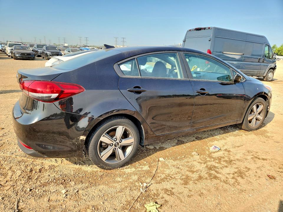 Продаж на аукціоні авто 2018 Kia Forte, vin: 3KPFL4A70JE172963, номер лоту: 61189496