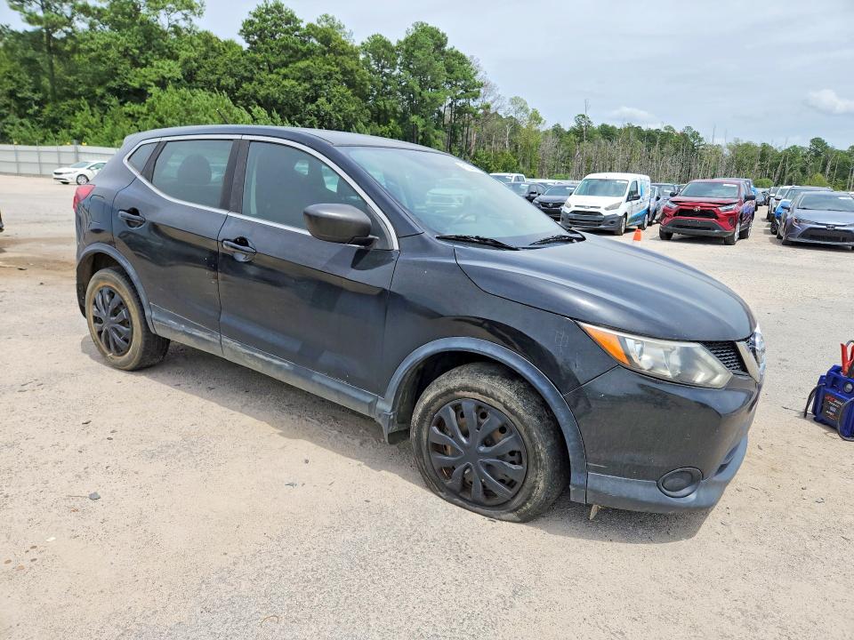 Продаж на аукціоні авто 2018 Nissan Rogue Sport, vin: JN1BJ1CP4JW104674, номер лоту: 61994806