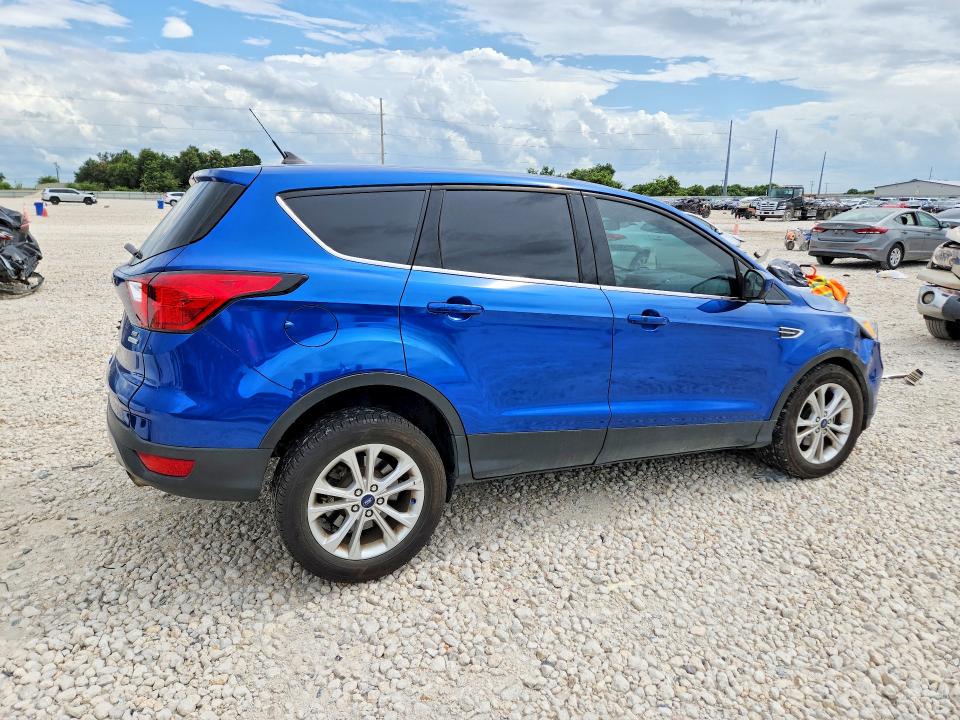 Продаж на аукціоні авто 2019 Ford Escape, vin: 1FMCU0GD6KUC52675, номер лоту: 61138836