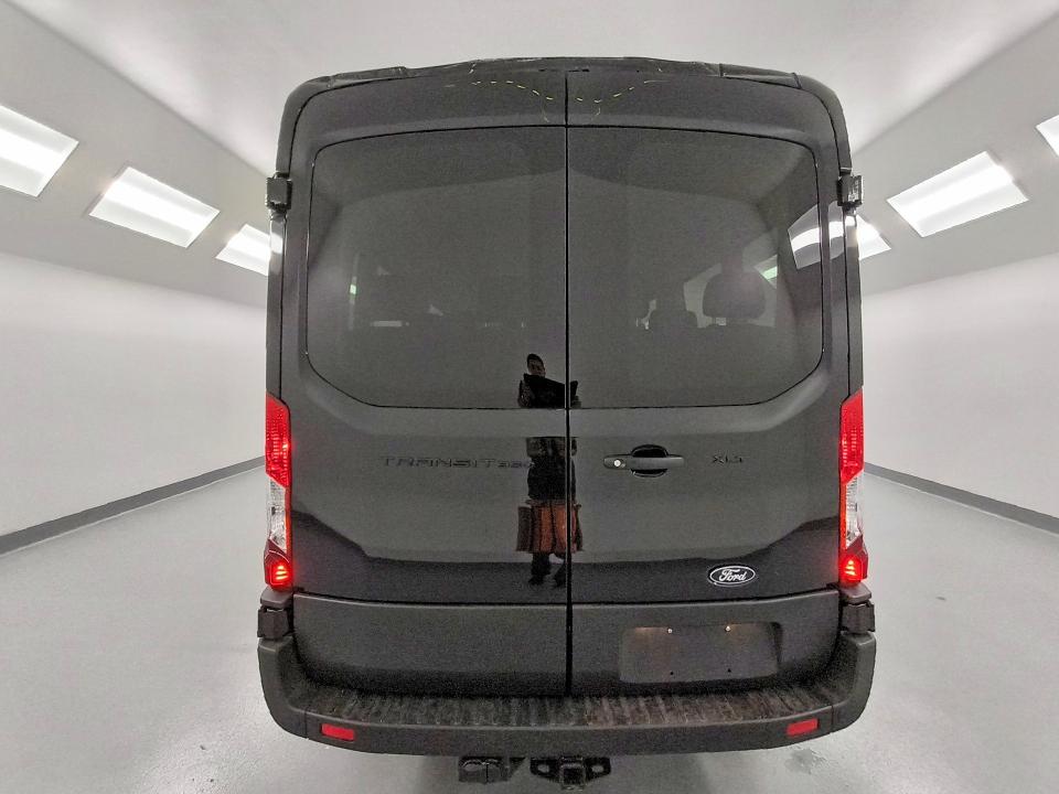 61895076 :رقم المزاد ، 1FBAX2C88TKA52695 vin ، 2026 Ford Transit مزاد بيع