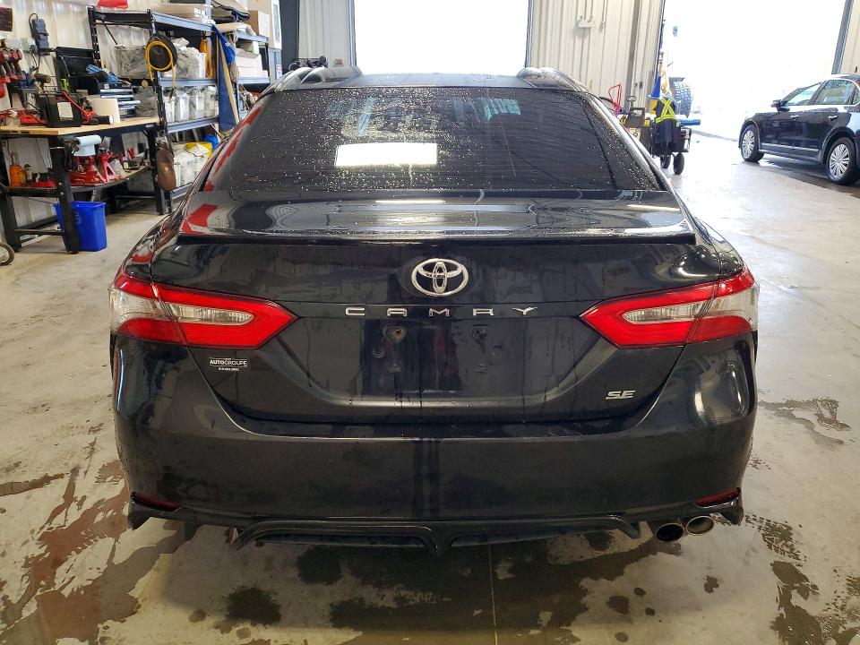 Продаж на аукціоні авто 2019 Toyota Camry, vin: 4T1B11HK0KU688624, номер лоту: 60432206