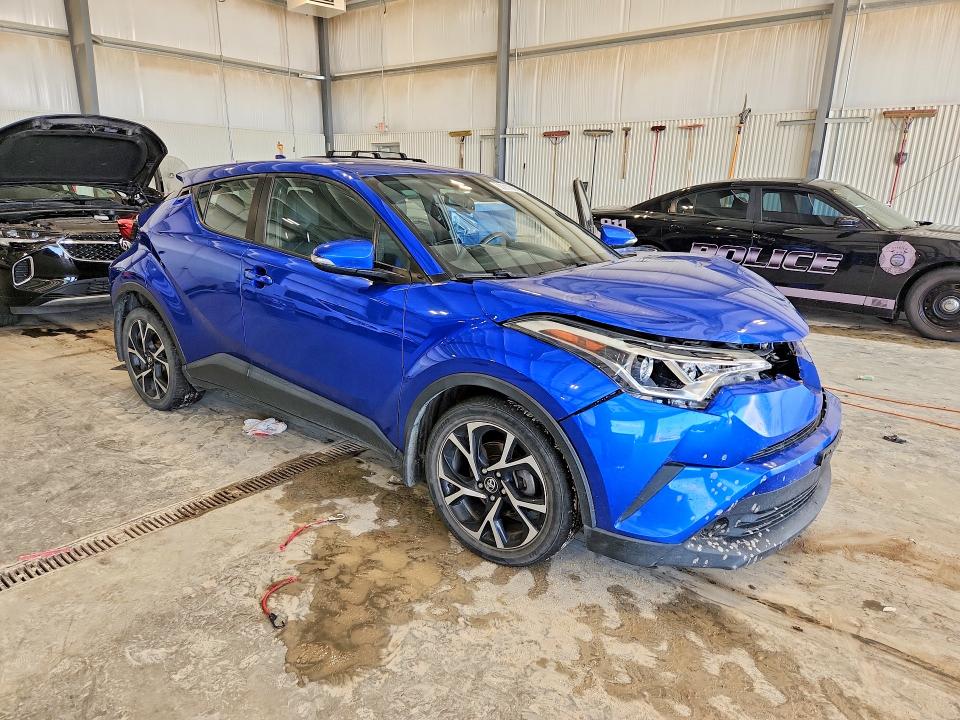 Продажа на аукционе авто 2018 Toyota C-hr, vin: NMTKHMBX2JR012943, номер лота: 63217866