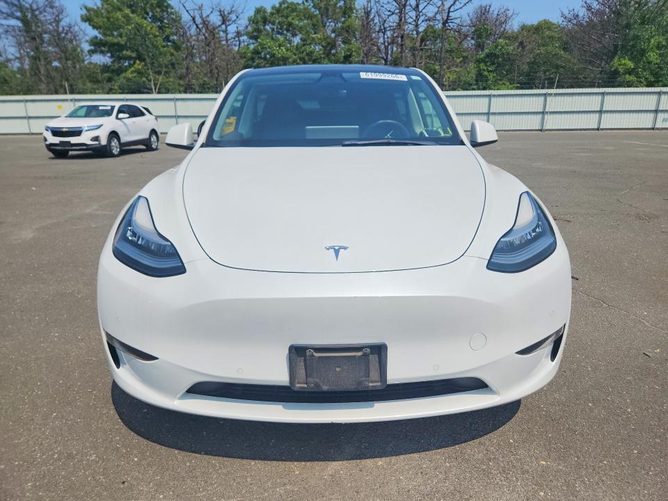 Продаж на аукціоні авто 2022 Tesla Model Y, vin: 7SAYGDEE2NF365429, номер лоту: 61999266